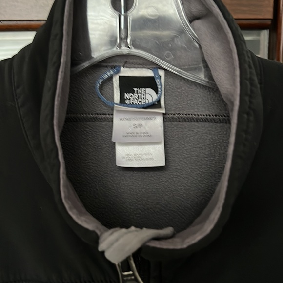 The north face women's apex barrier soft shell jacket Fleece lines Size S/P - Picture 5 of 11